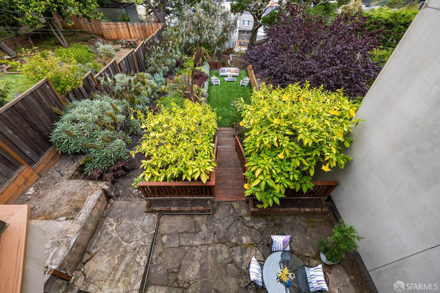 Detail Gallery Image 68 of 81 For 18 Cragmont Ave, San Francisco,  CA 94116 - 3 Beds | 3/1 Baths