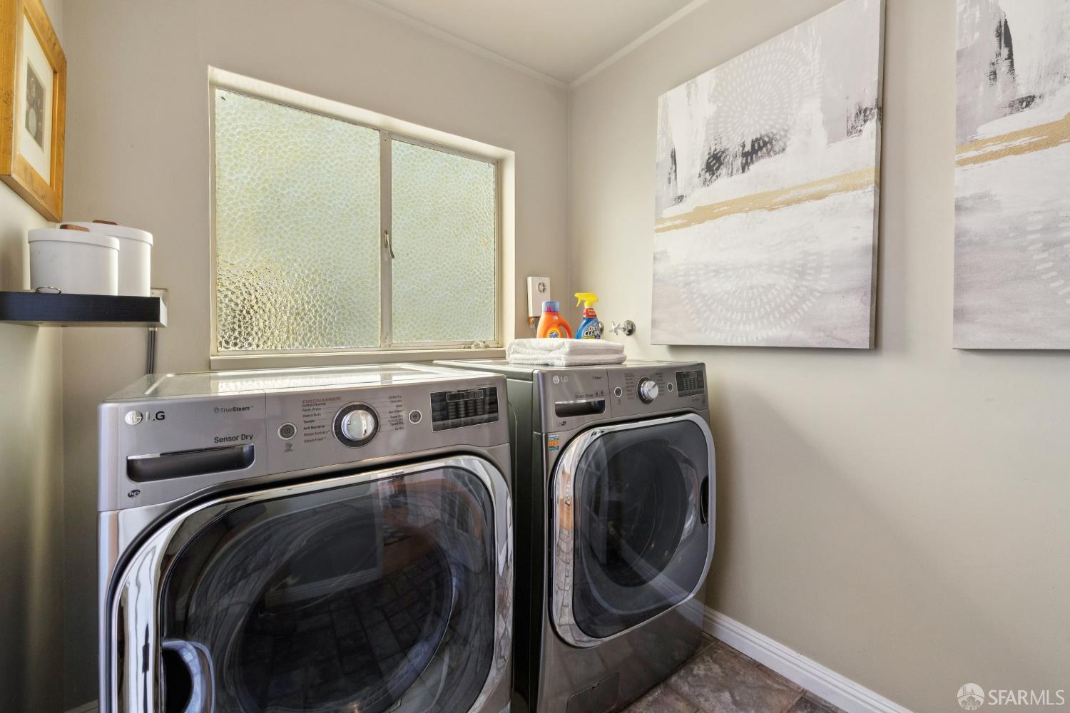 Detail Gallery Image 69 of 81 For 18 Cragmont Ave, San Francisco,  CA 94116 - 3 Beds | 3/1 Baths