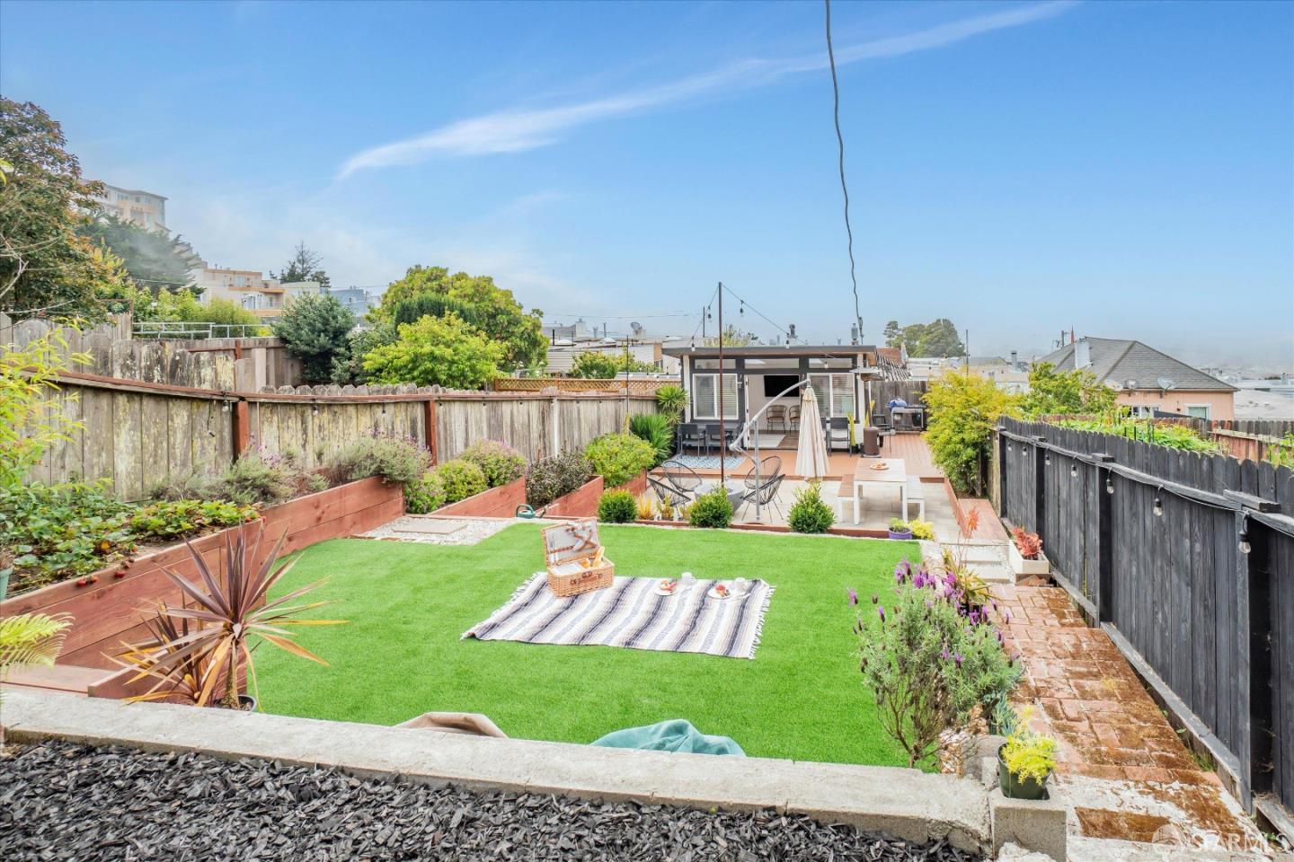 Detail Gallery Image 41 of 47 For 328 Peoria St, Daly City,  CA 94014 - 2 Beds | 1 Baths