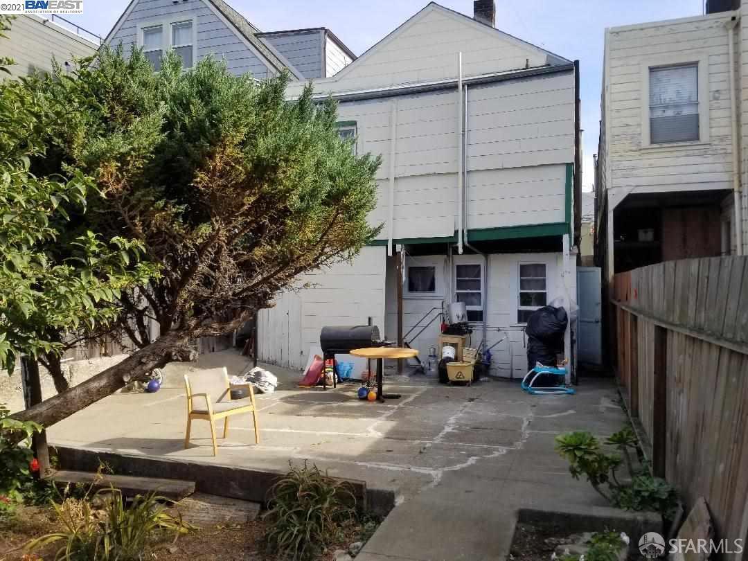 Photo #4: 425060761 Listing 