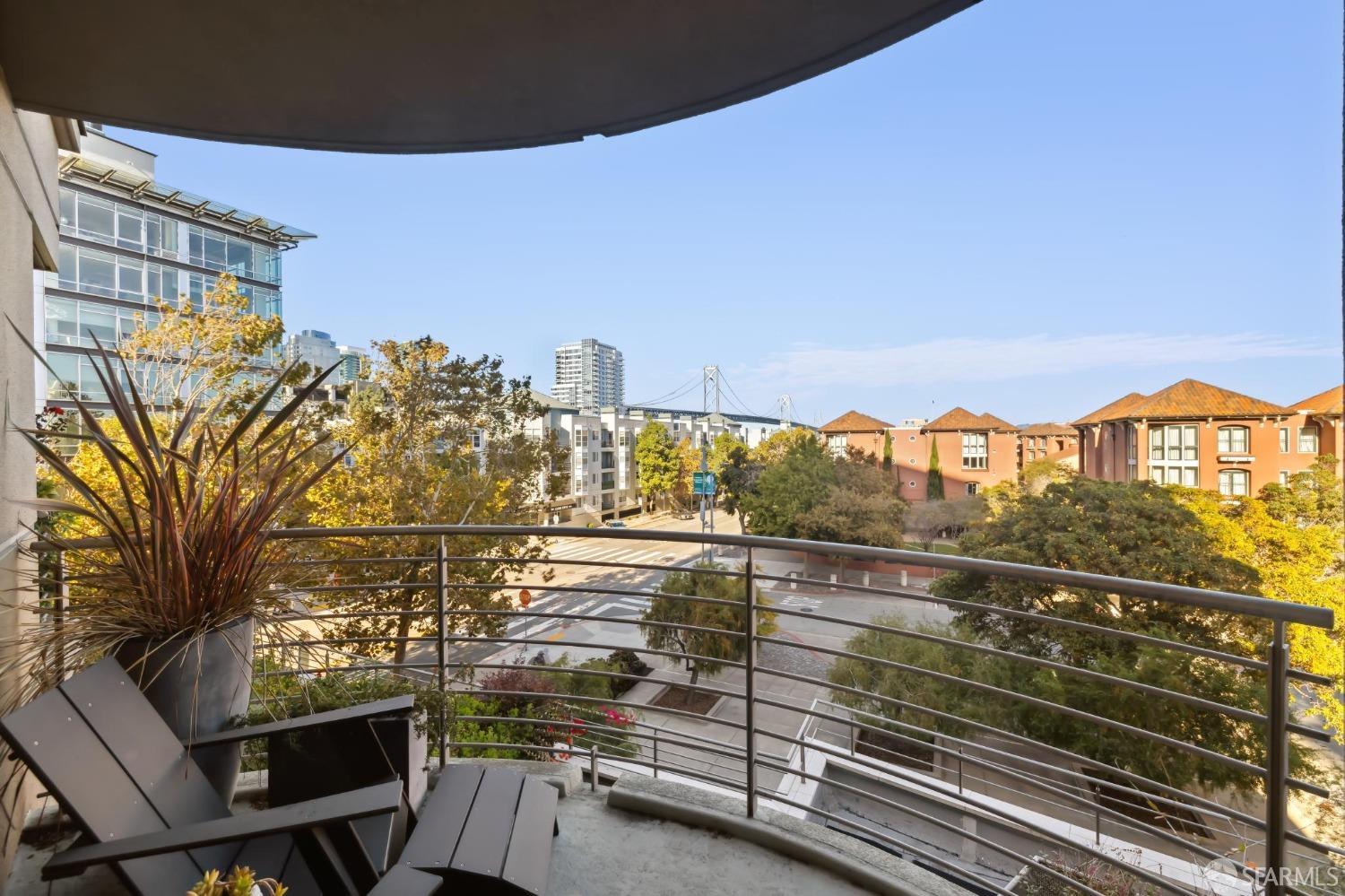 Photo #5: 425060636 Listing 