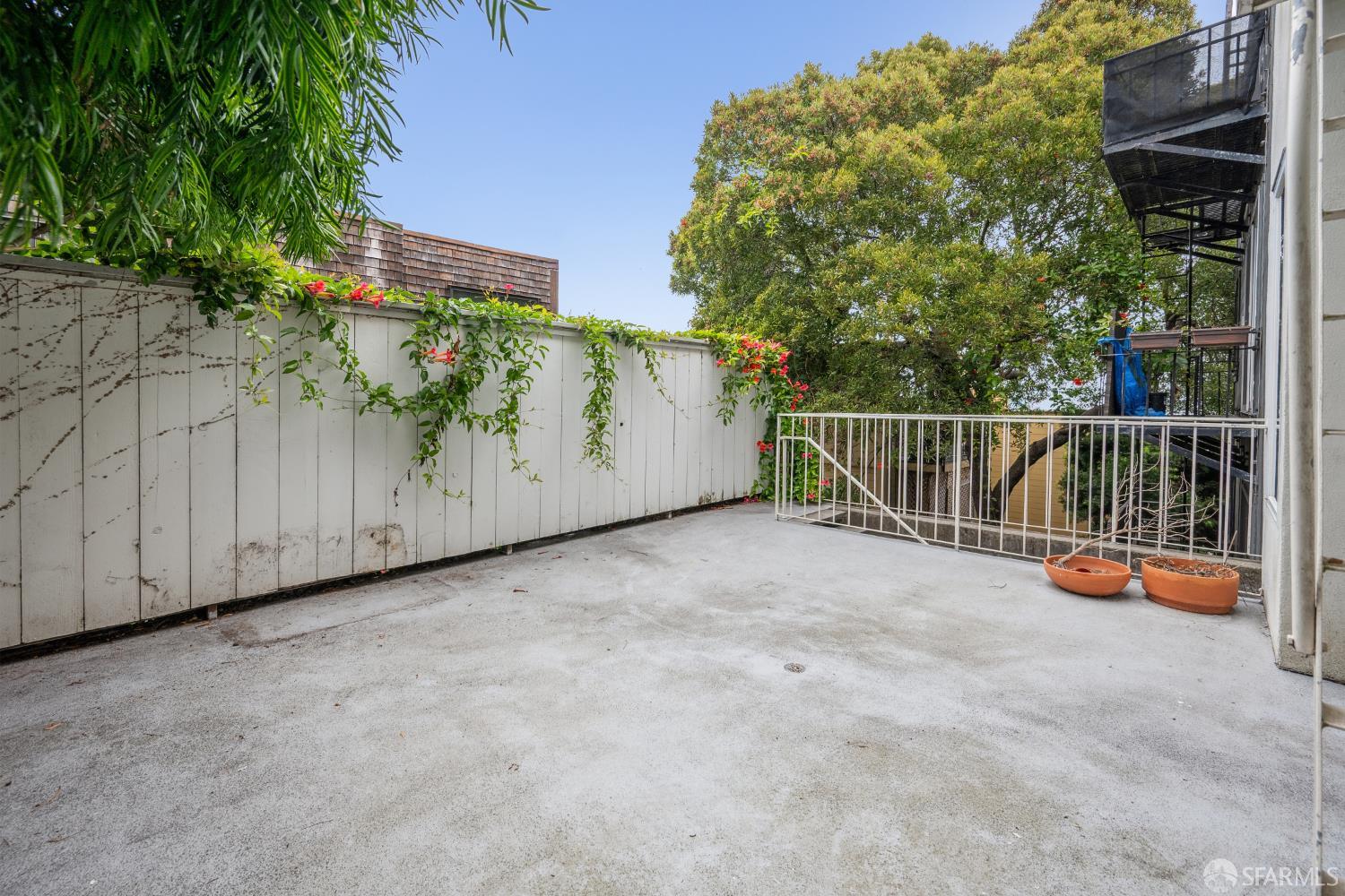 Detail Gallery Image 37 of 57 For 284 Union St, San Francisco,  CA 94133 - 2 Beds | 2 Baths
