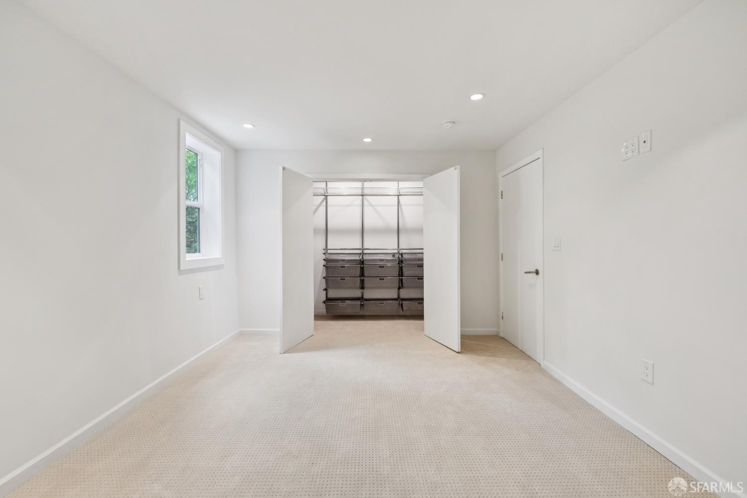 Detail Gallery Image 37 of 71 For 971 Filbert St, San Francisco,  CA 94133 - 4 Beds | 2/1 Baths