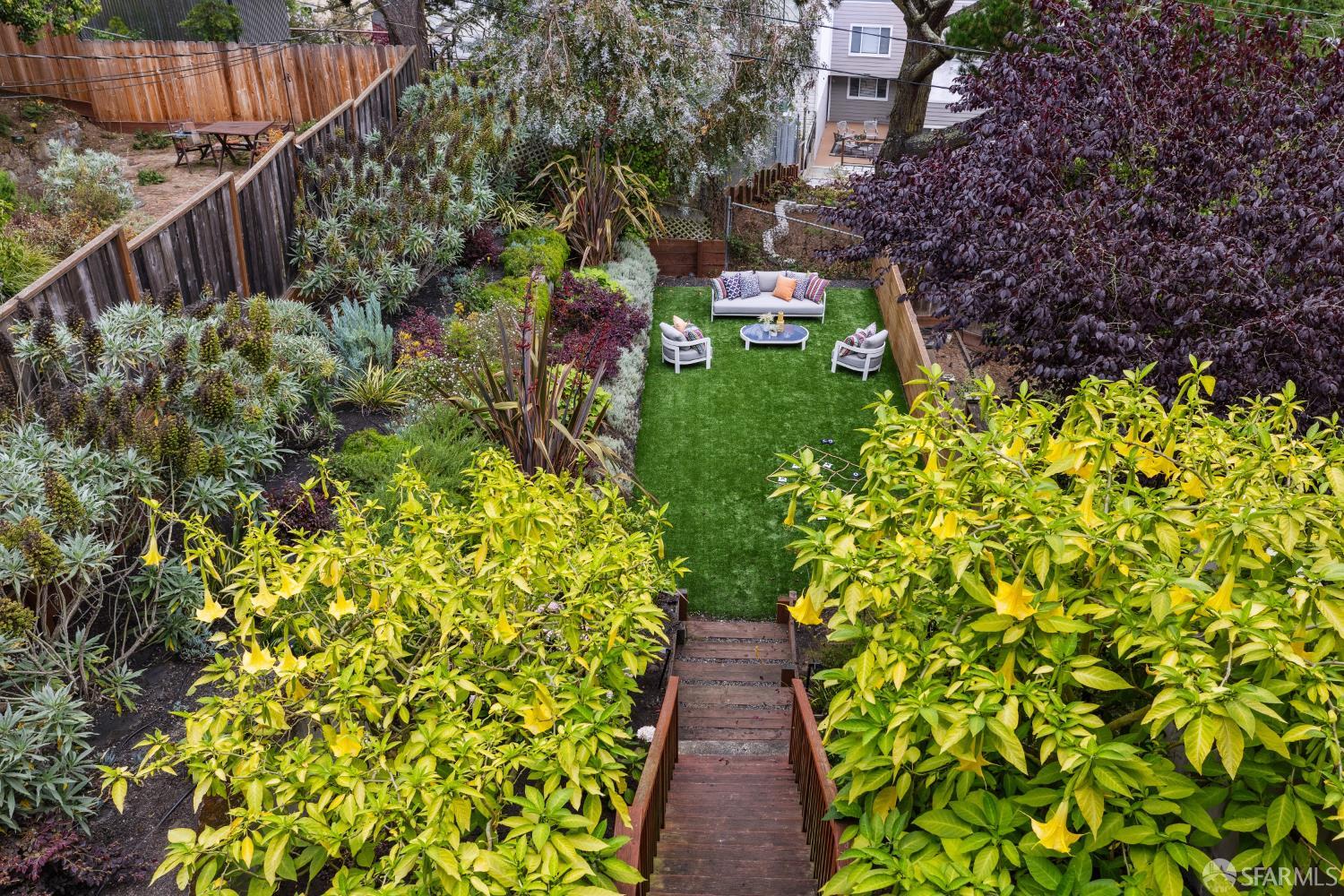 Detail Gallery Image 63 of 81 For 18 Cragmont Ave, San Francisco,  CA 94116 - 3 Beds | 3/1 Baths