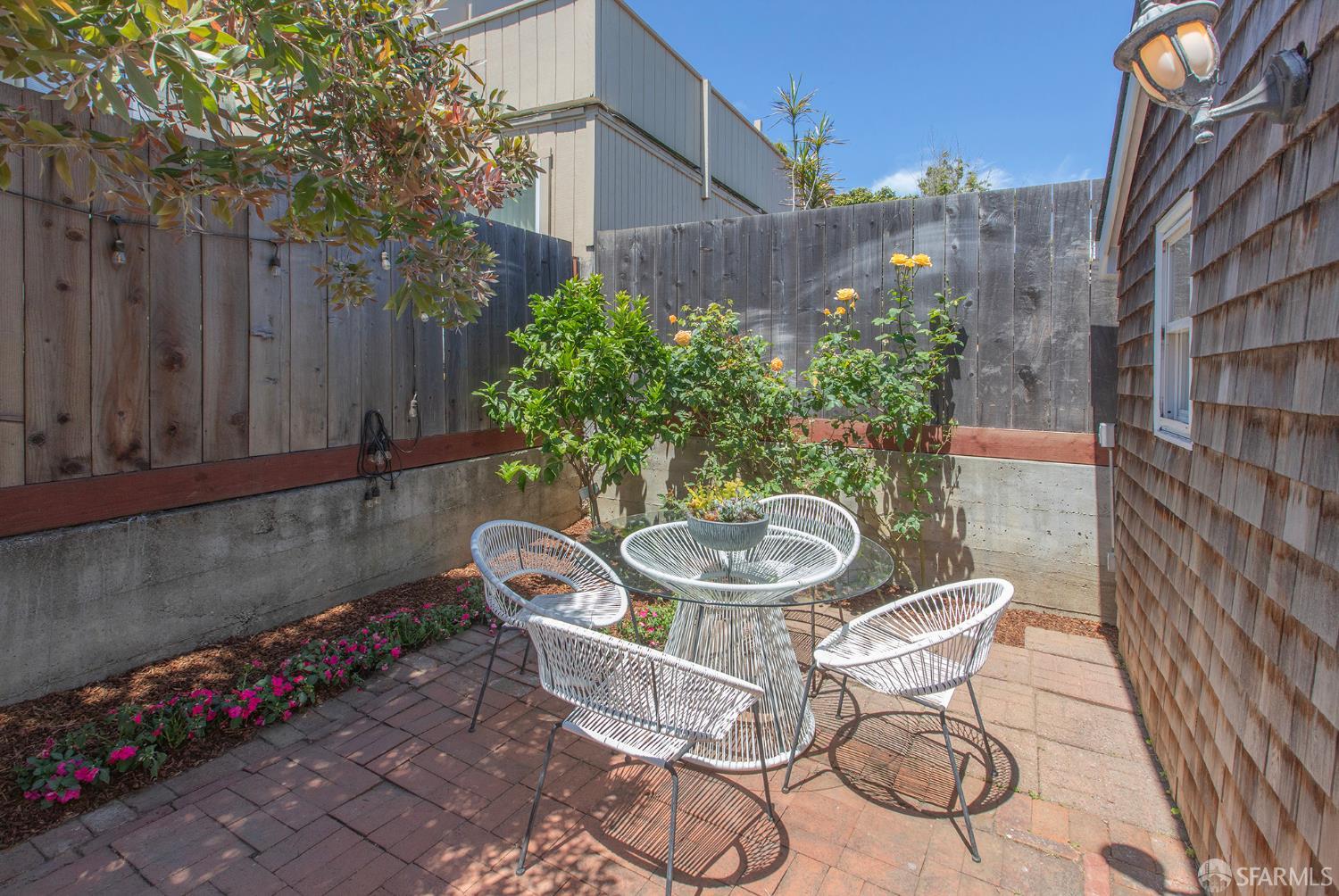 Detail Gallery Image 14 of 27 For 496 Ellsworth St, San Francisco,  CA 94110 - 1 Beds | 1 Baths