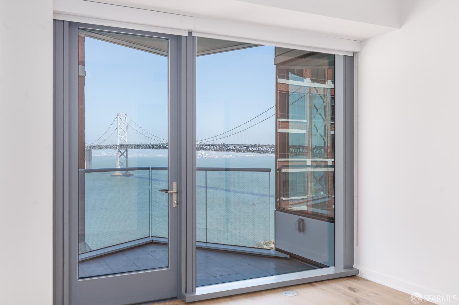 Detail Gallery Image 1 of 33 For 280 Spear St 19f,  San Francisco,  CA 94105 - 1 Beds | 1 Baths