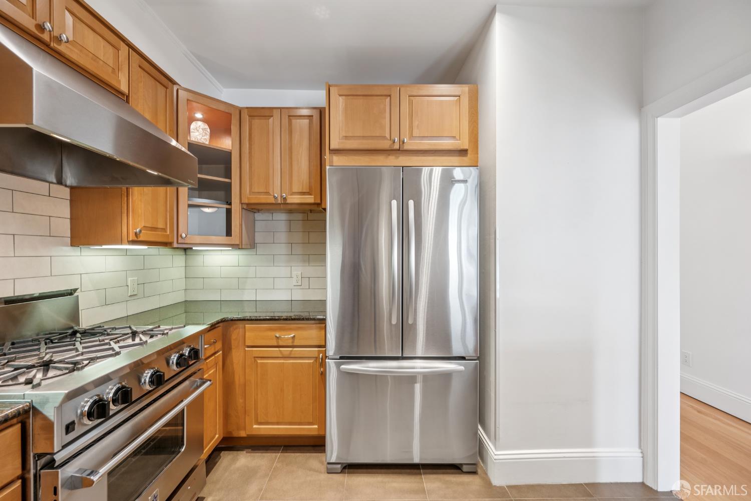Detail Gallery Image 26 of 57 For 284 Union St, San Francisco,  CA 94133 - 2 Beds | 2 Baths
