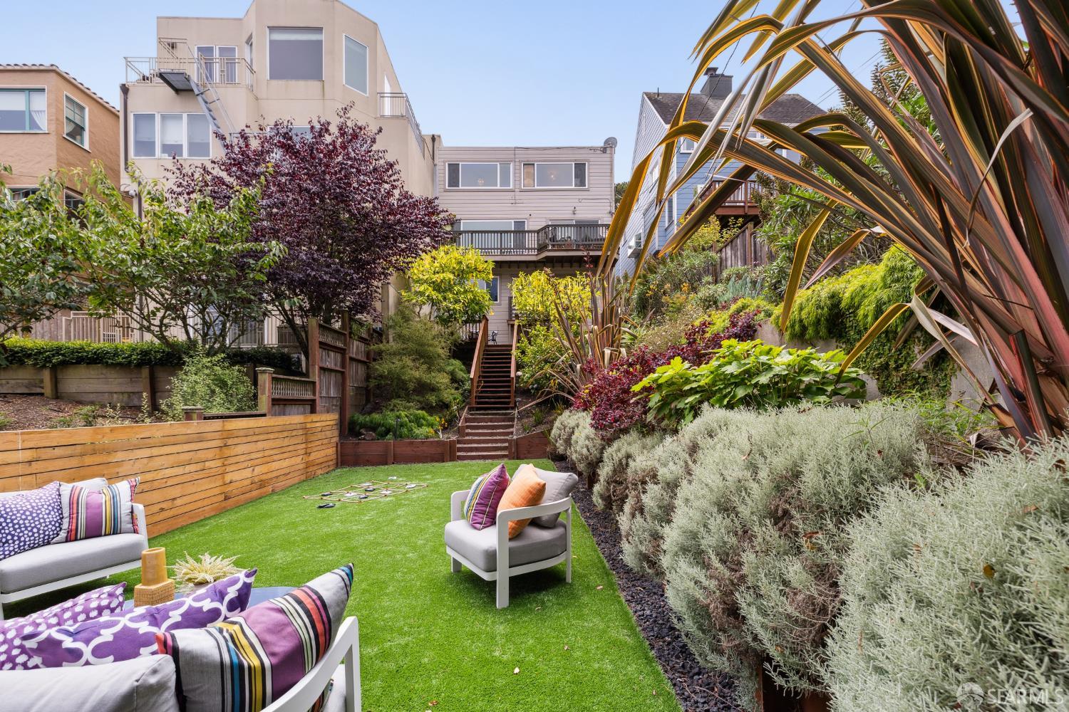 Detail Gallery Image 65 of 81 For 18 Cragmont Ave, San Francisco,  CA 94116 - 3 Beds | 3/1 Baths