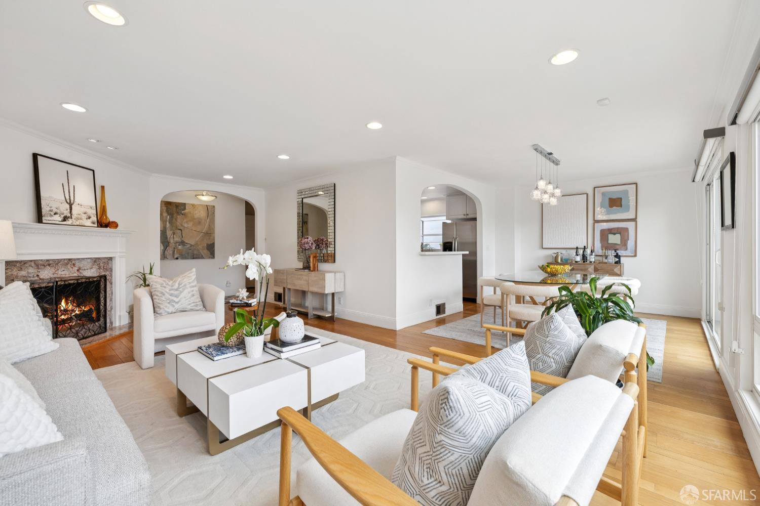 Detail Gallery Image 2 of 81 For 18 Cragmont Ave, San Francisco,  CA 94116 - 3 Beds | 3/1 Baths