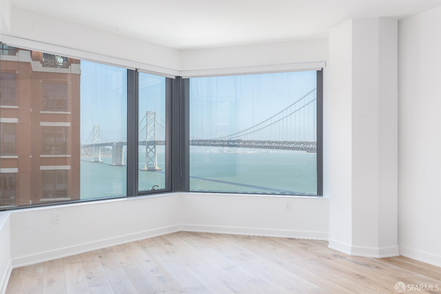 Detail Gallery Image 3 of 33 For 280 Spear St 19f,  San Francisco,  CA 94105 - 1 Beds | 1 Baths