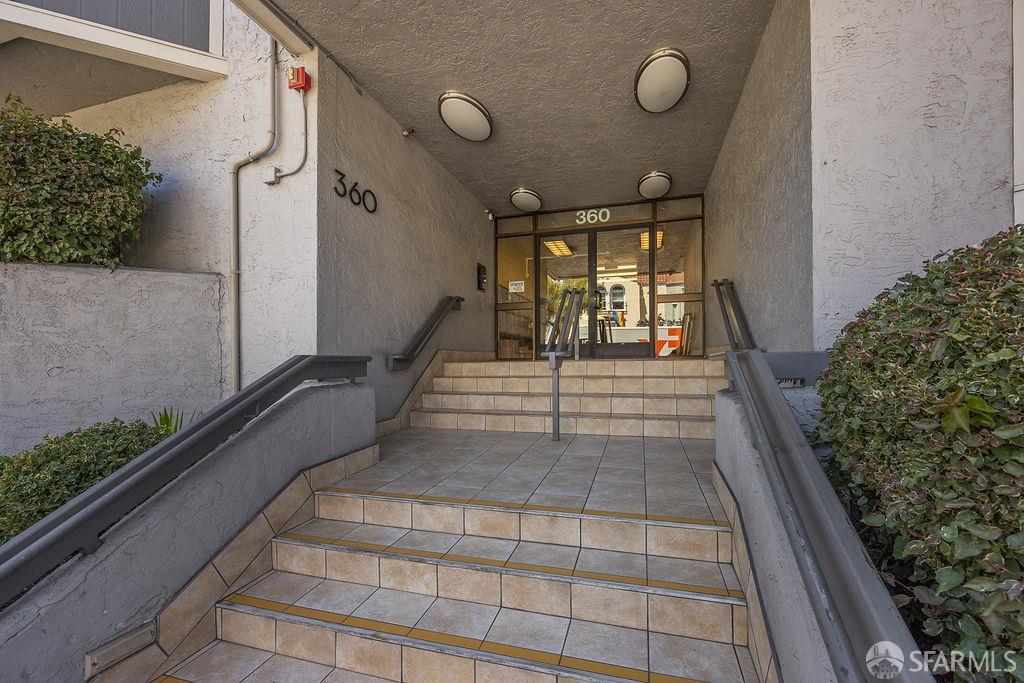 Detail Gallery Image 2 of 36 For 360 Guerrero St #415,  San Francisco,  CA 94103 - 0 Beds | 1 Baths