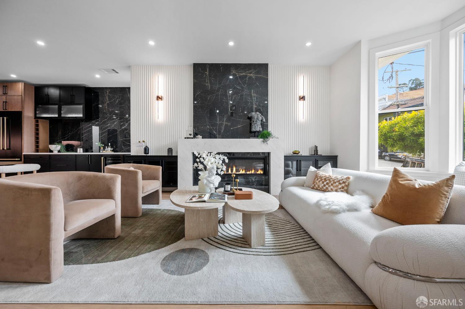 Detail Gallery Image 9 of 98 For 3237 Harrison St, San Francisco,  CA 94110 - 4 Beds | 4 Baths
