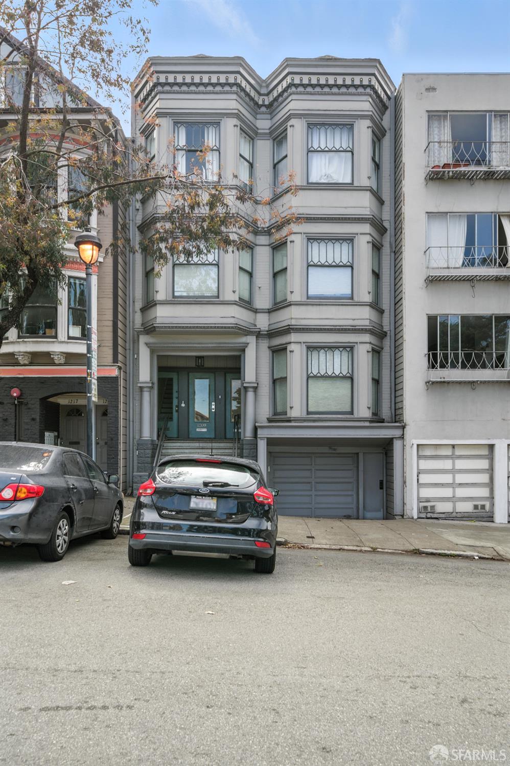 Detail Gallery Image 34 of 36 For 1207 Arguello Blvd, San Francisco,  CA 94122 - 3 Beds | 2/1 Baths