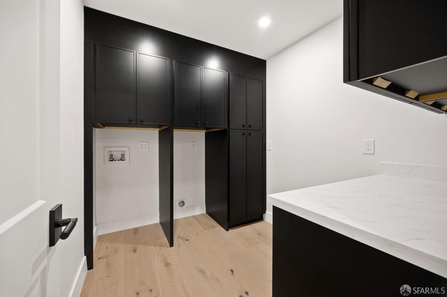 Detail Gallery Image 50 of 98 For 3237 Harrison St, San Francisco,  CA 94110 - 4 Beds | 4 Baths