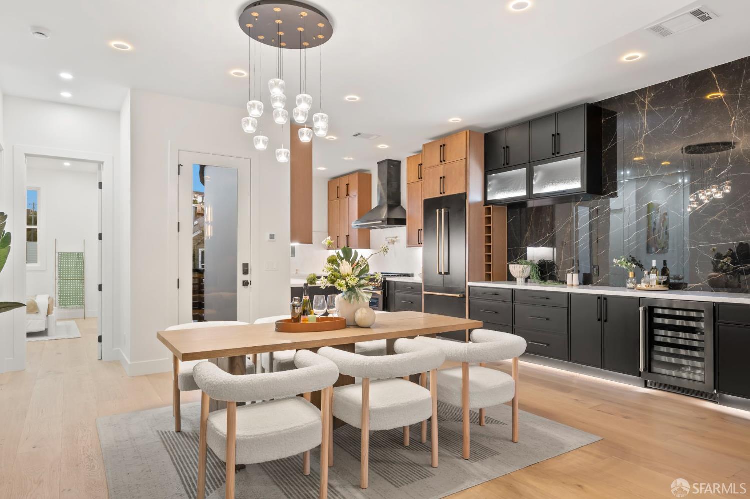 Detail Gallery Image 72 of 98 For 3237 Harrison St, San Francisco,  CA 94110 - 4 Beds | 4 Baths