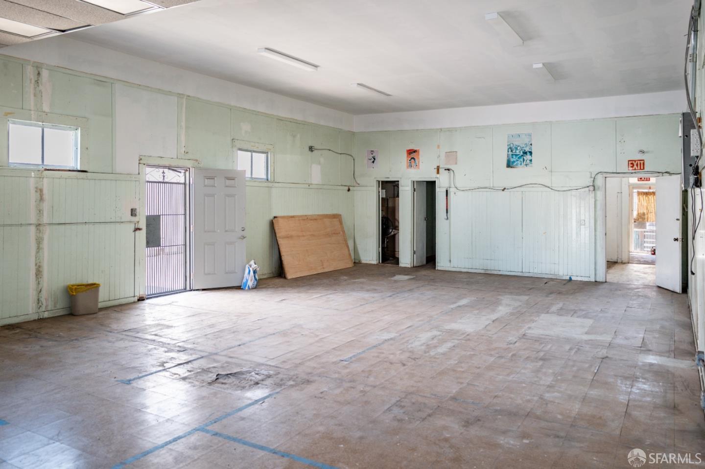 Detail Gallery Image 3 of 3 For 2960 Geneva Ave, Daly City,  CA 94014 - – Beds | – Baths
