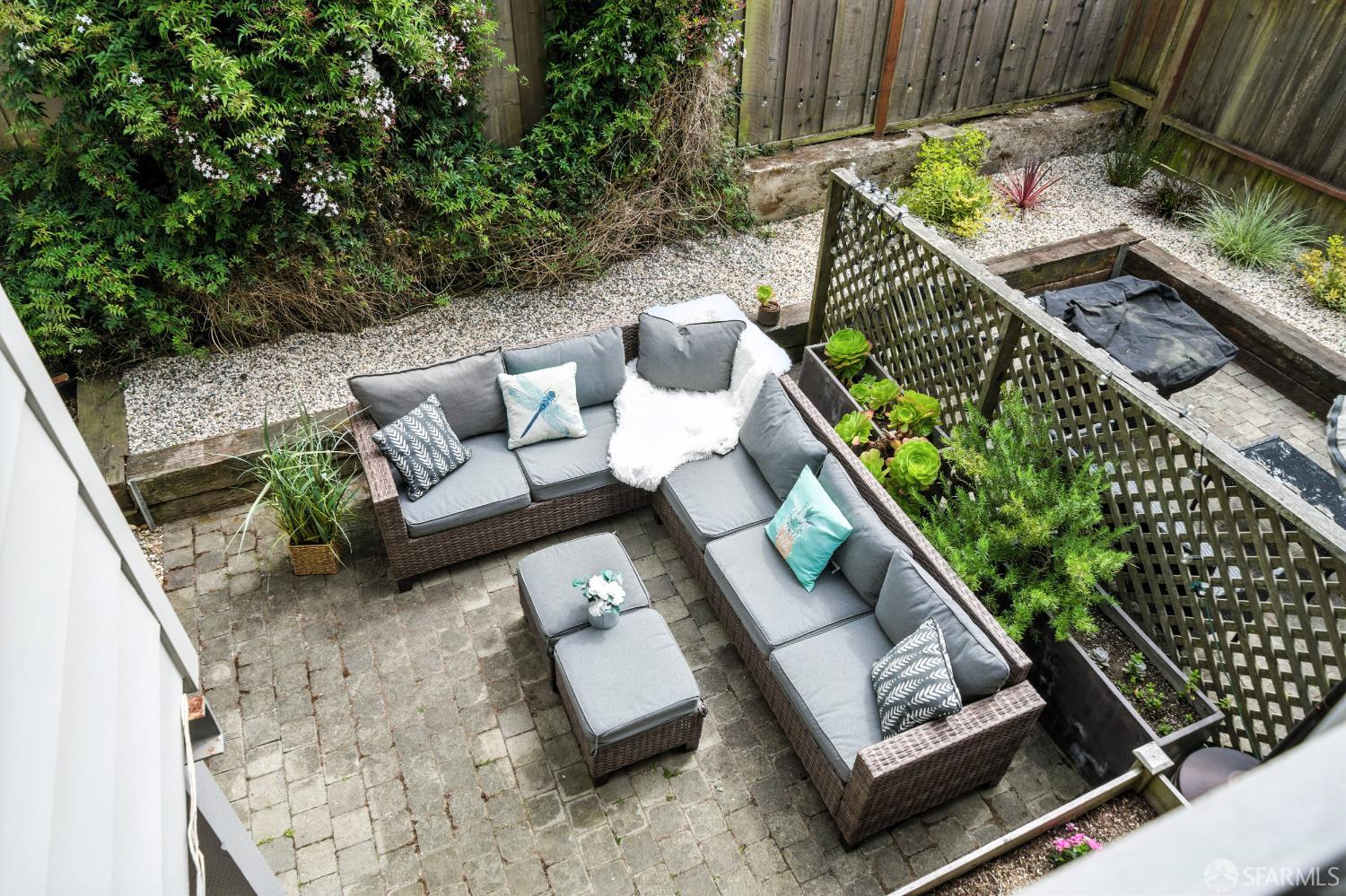 Detail Gallery Image 23 of 36 For 1207 Arguello Blvd, San Francisco,  CA 94122 - 3 Beds | 2/1 Baths