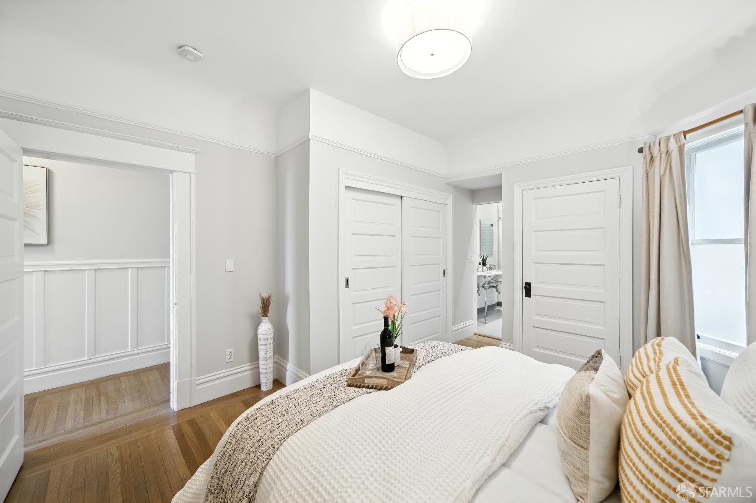 Detail Gallery Image 8 of 36 For 1207 Arguello Blvd, San Francisco,  CA 94122 - 3 Beds | 2/1 Baths