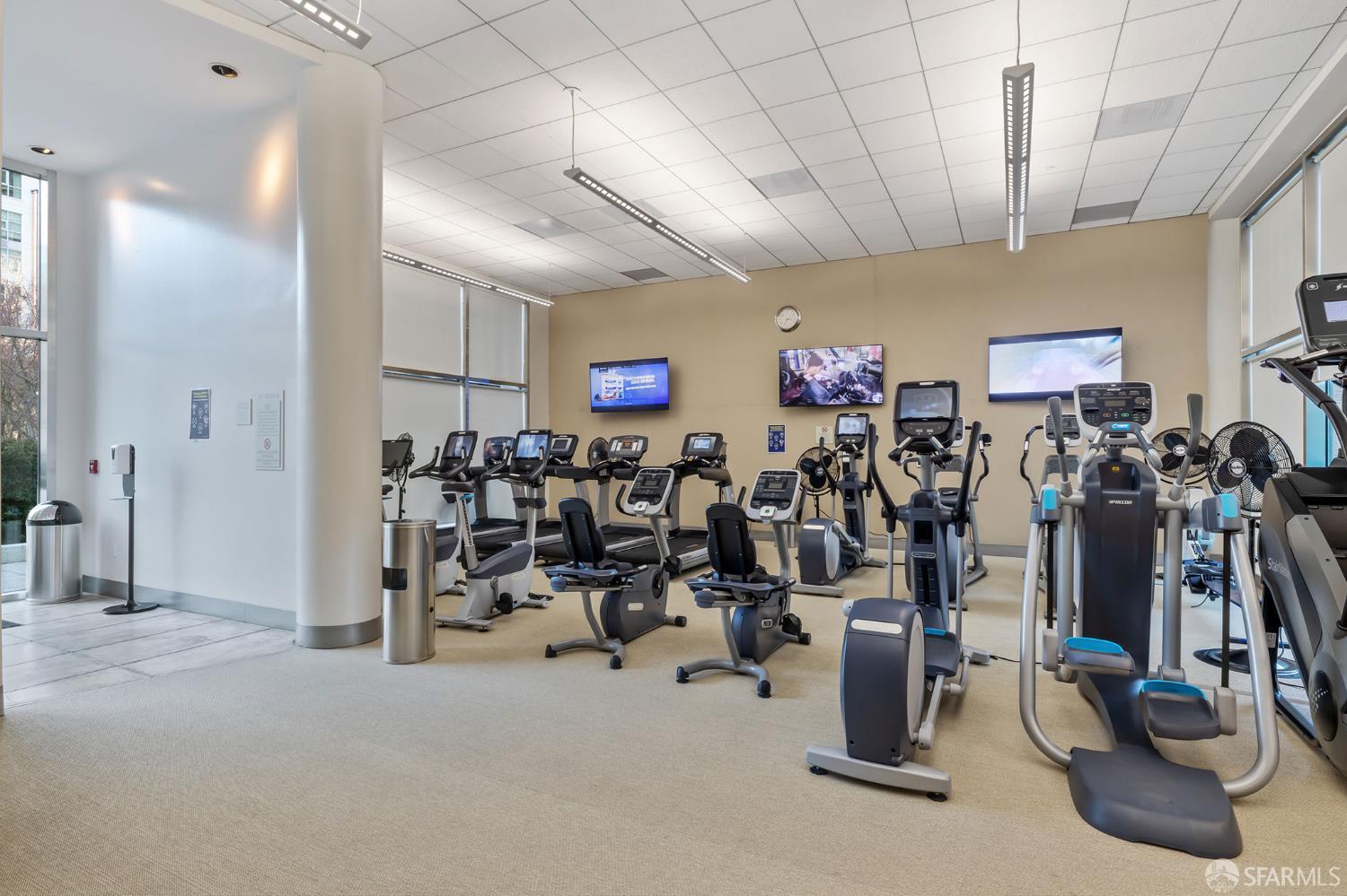 Detail Gallery Image 45 of 49 For 229 Brannan St 2h,  San Francisco,  CA 94107 - 1 Beds | 1/1 Baths