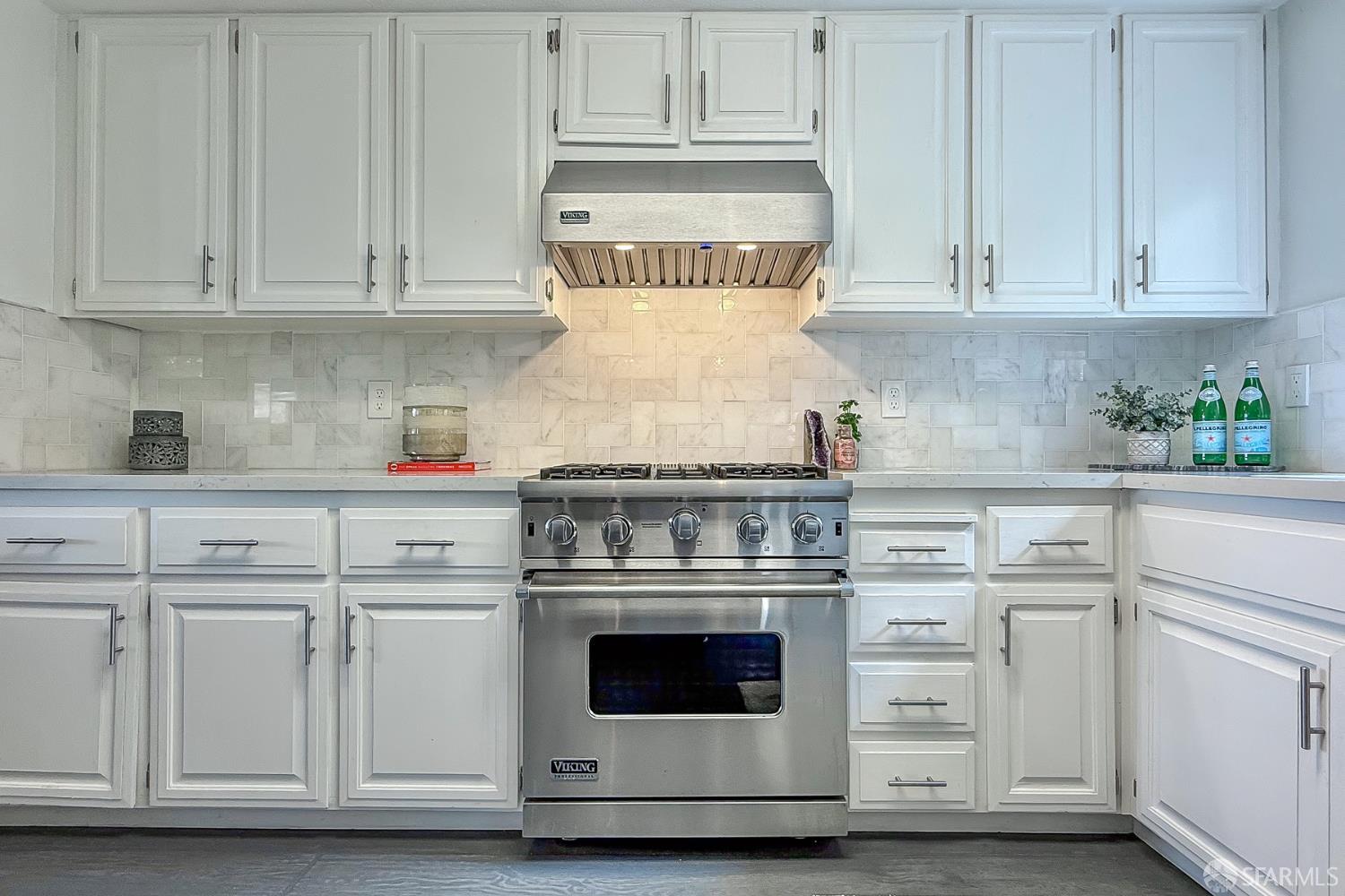Detail Gallery Image 17 of 55 For 208 Palmetto Ave, Pacifica,  CA 94044 - 2 Beds | 2 Baths