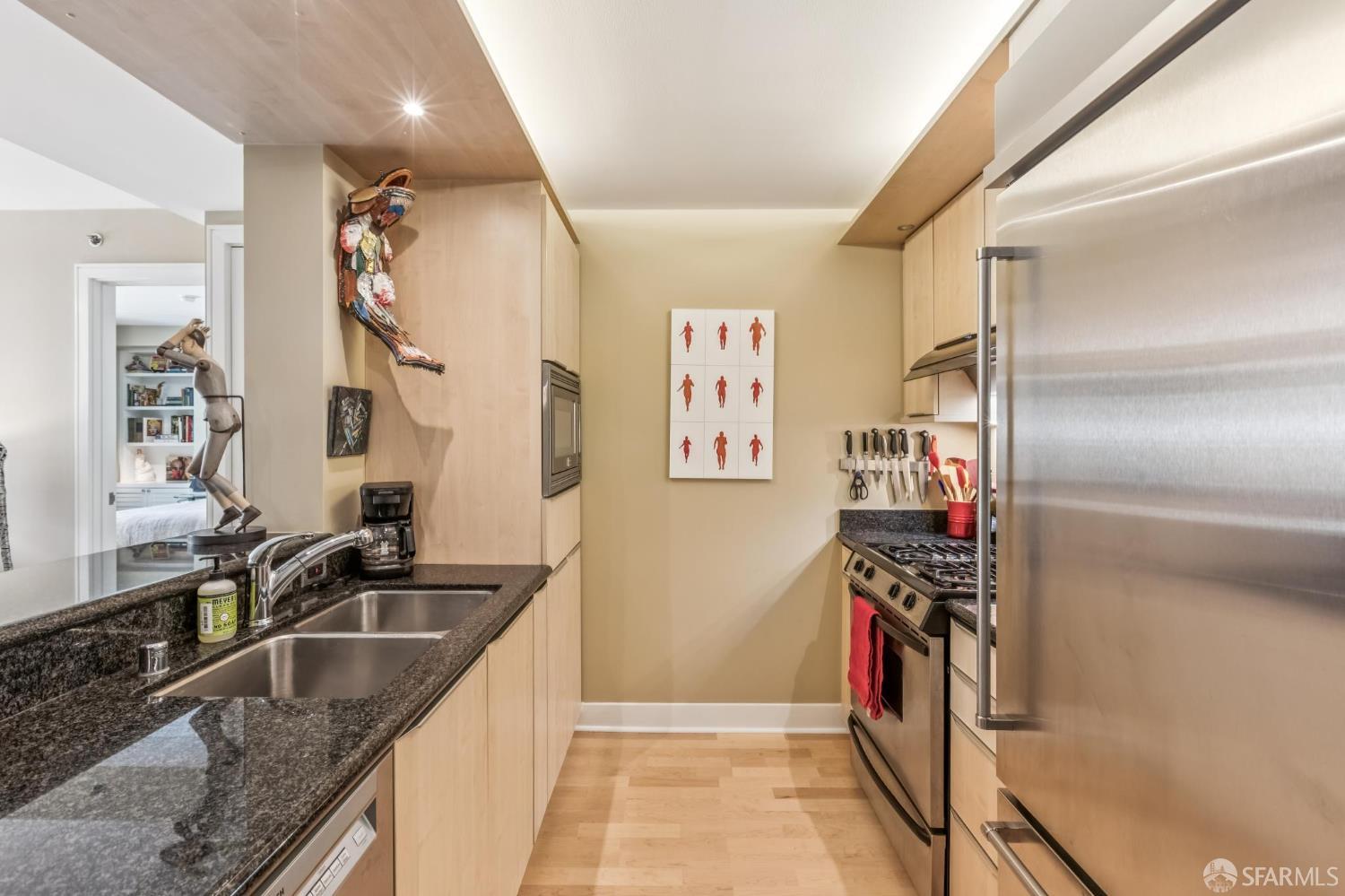 Detail Gallery Image 12 of 49 For 229 Brannan St 2h,  San Francisco,  CA 94107 - 1 Beds | 1/1 Baths