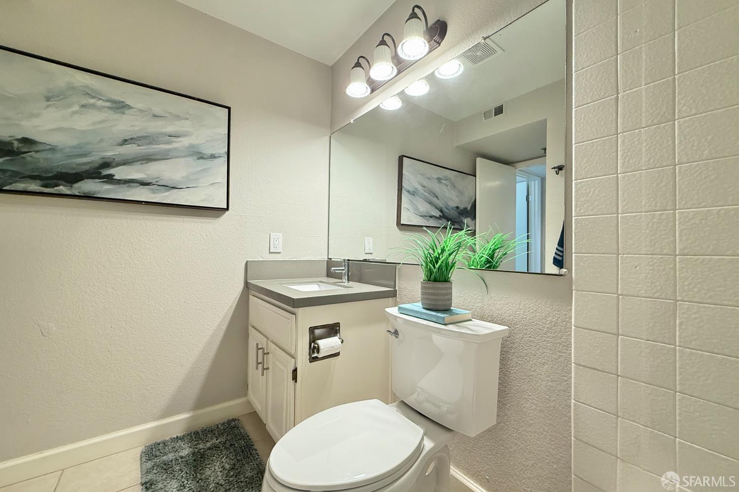 Detail Gallery Image 26 of 55 For 208 Palmetto Ave, Pacifica,  CA 94044 - 2 Beds | 2 Baths