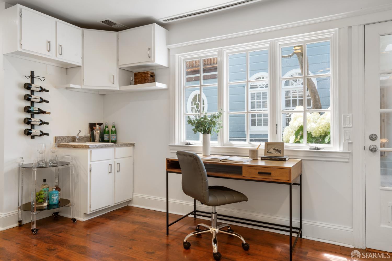 Detail Gallery Image 34 of 76 For 2930 Baker St, San Francisco,  CA 94123 - 2 Beds | 2/1 Baths