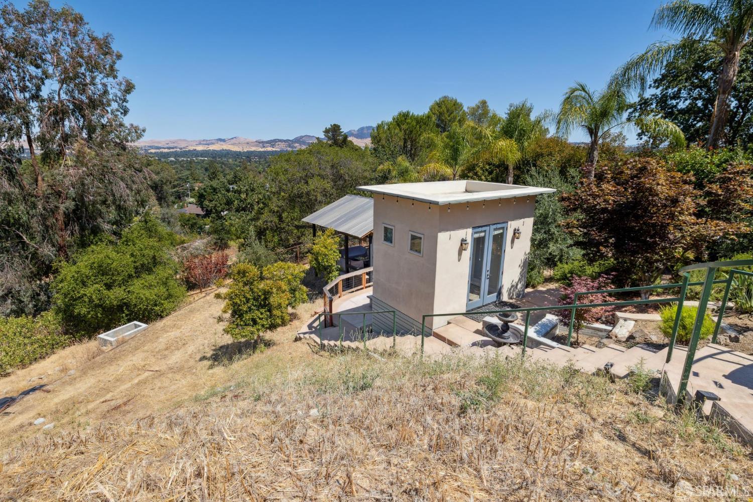 Detail Gallery Image 37 of 64 For 20 Benthill Ct, Lafayette,  CA 94549 - 1 Beds | 1/1 Baths