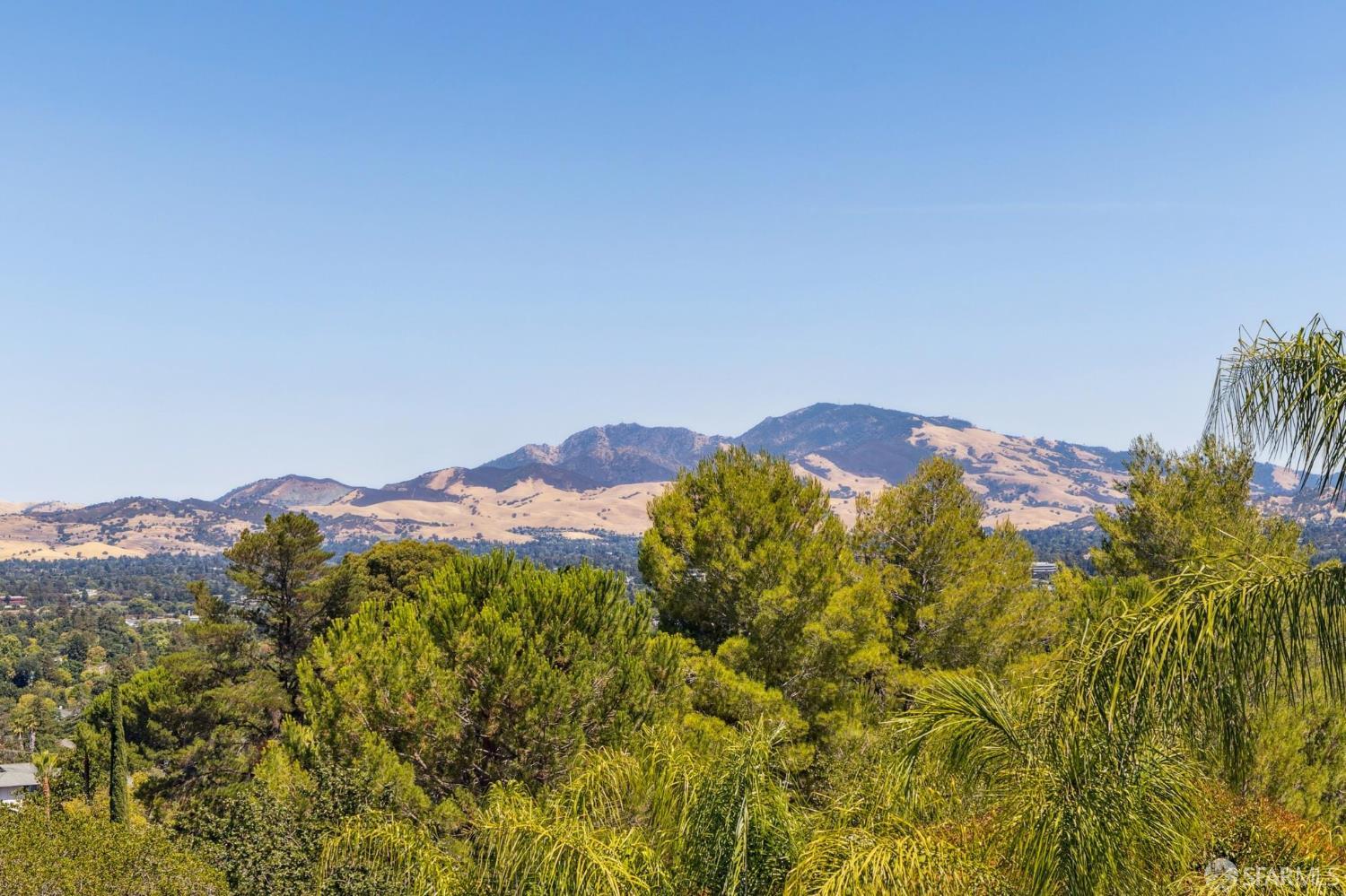 Detail Gallery Image 31 of 64 For 20 Benthill Ct, Lafayette,  CA 94549 - 1 Beds | 1/1 Baths