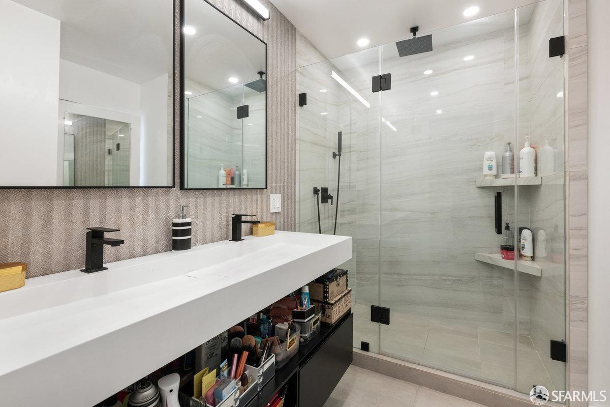 Detail Gallery Image 21 of 30 For 1170 Sacramento St 9c,  San Francisco,  CA 94108 - 2 Beds | 2/1 Baths