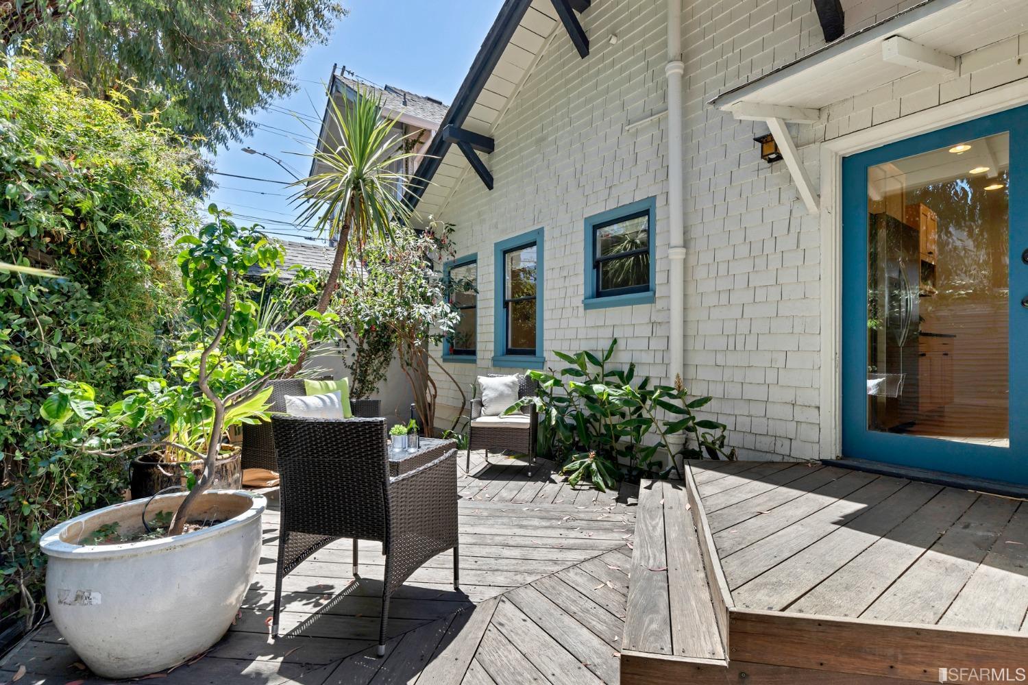 Detail Gallery Image 26 of 53 For 2543 Chilton Way, Berkeley,  CA 94704 - 2 Beds | 1 Baths
