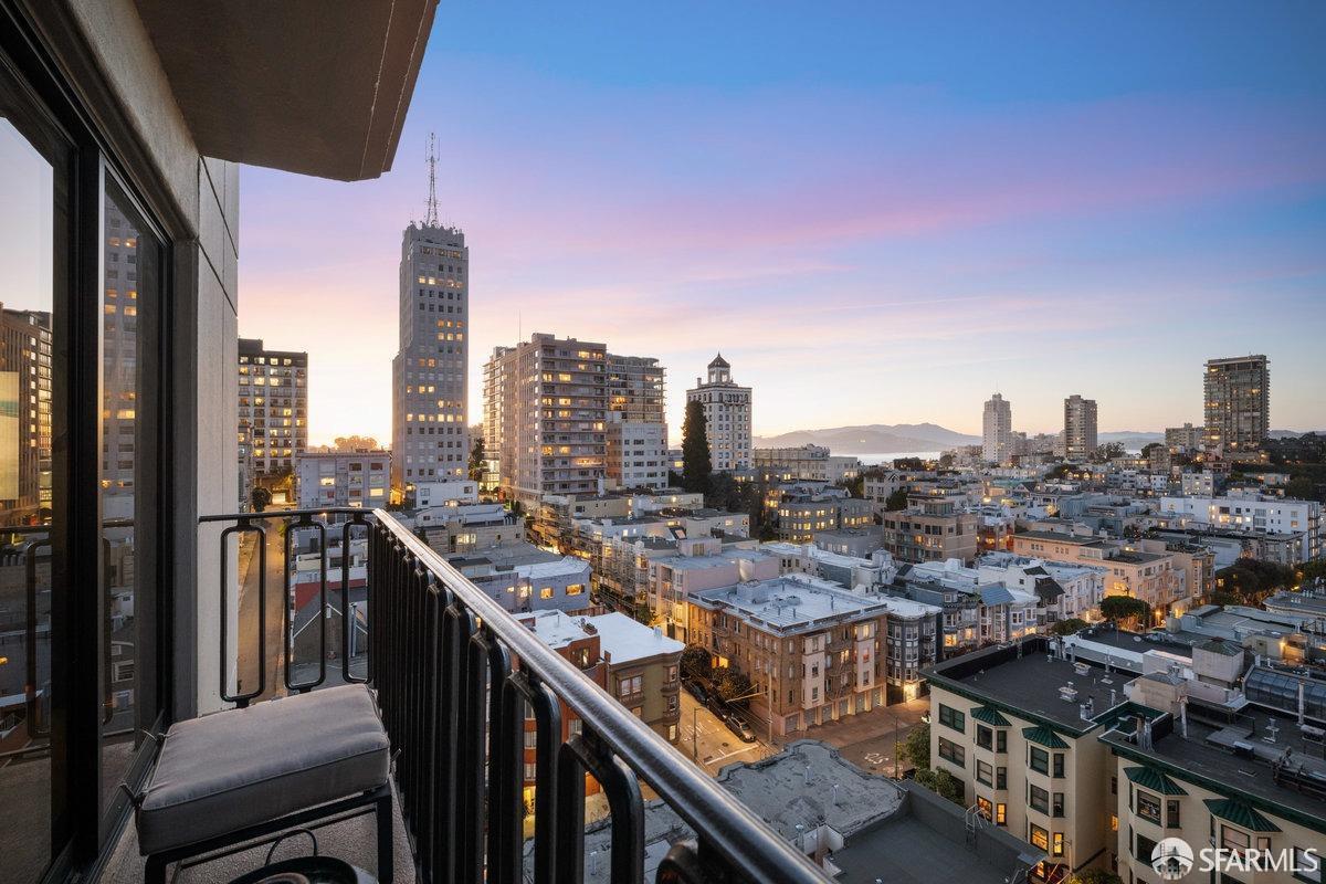 Detail Gallery Image 9 of 30 For 1170 Sacramento St 9c,  San Francisco,  CA 94108 - 2 Beds | 2/1 Baths