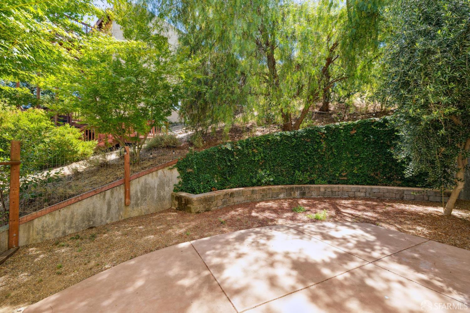 Detail Gallery Image 32 of 64 For 20 Benthill Ct, Lafayette,  CA 94549 - 1 Beds | 1/1 Baths