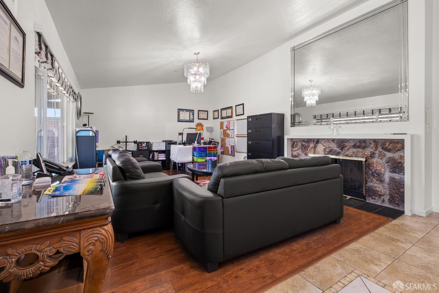Detail Gallery Image 10 of 47 For 1230 Vancouver Way, Livermore,  CA 94550 - – Beds | – Baths
