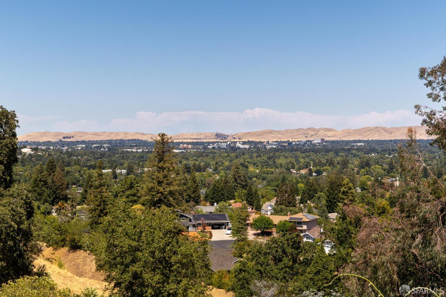 Detail Gallery Image 29 of 64 For 20 Benthill Ct, Lafayette,  CA 94549 - 1 Beds | 1/1 Baths