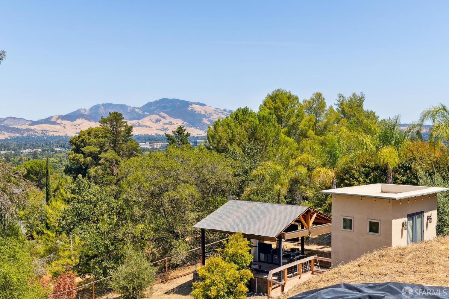 Detail Gallery Image 60 of 64 For 20 Benthill Ct, Lafayette,  CA 94549 - 1 Beds | 1/1 Baths
