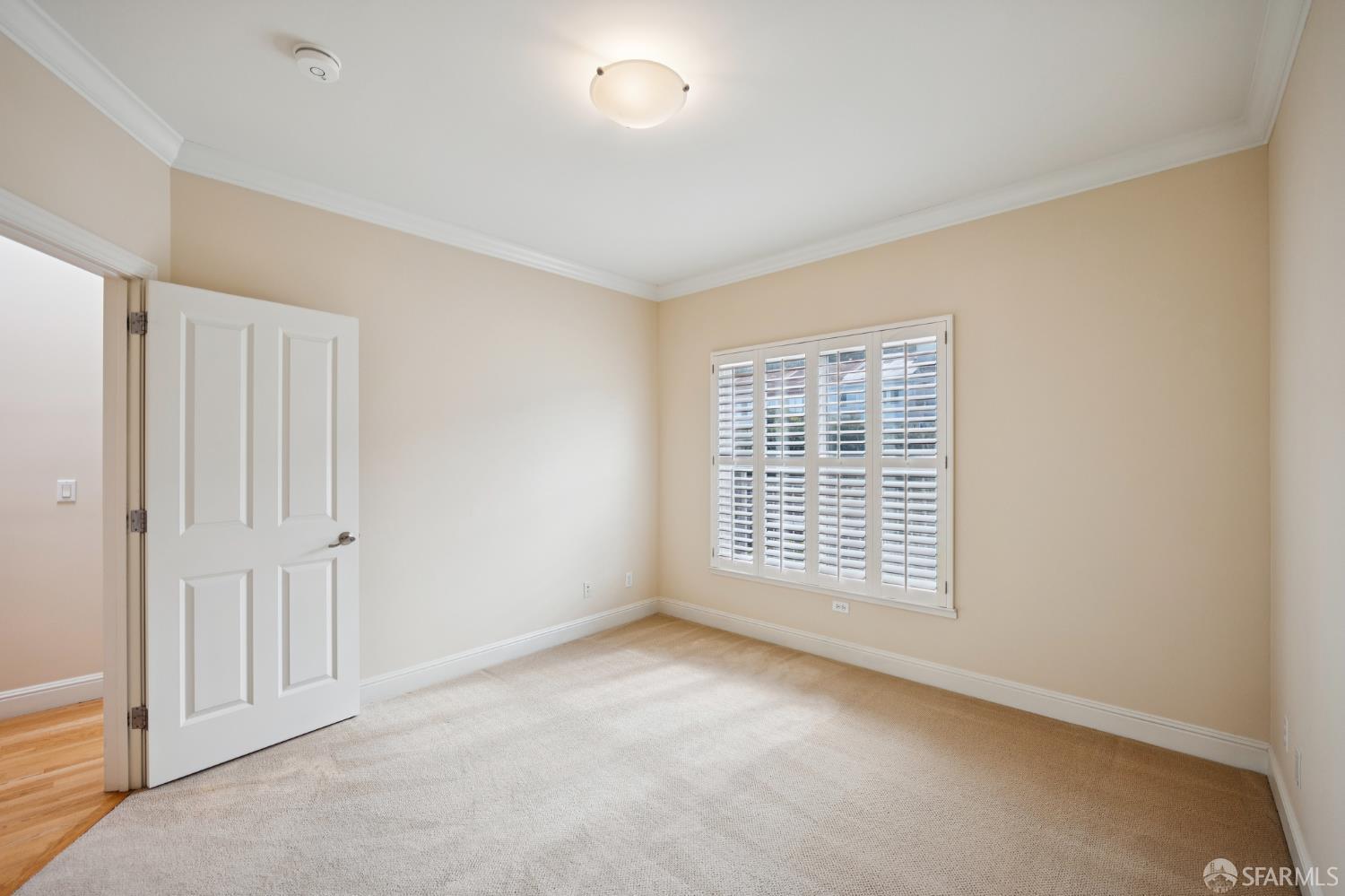Detail Gallery Image 33 of 35 For 660 Cambridge St, San Francisco,  CA 94134 - 5 Beds | 3/1 Baths