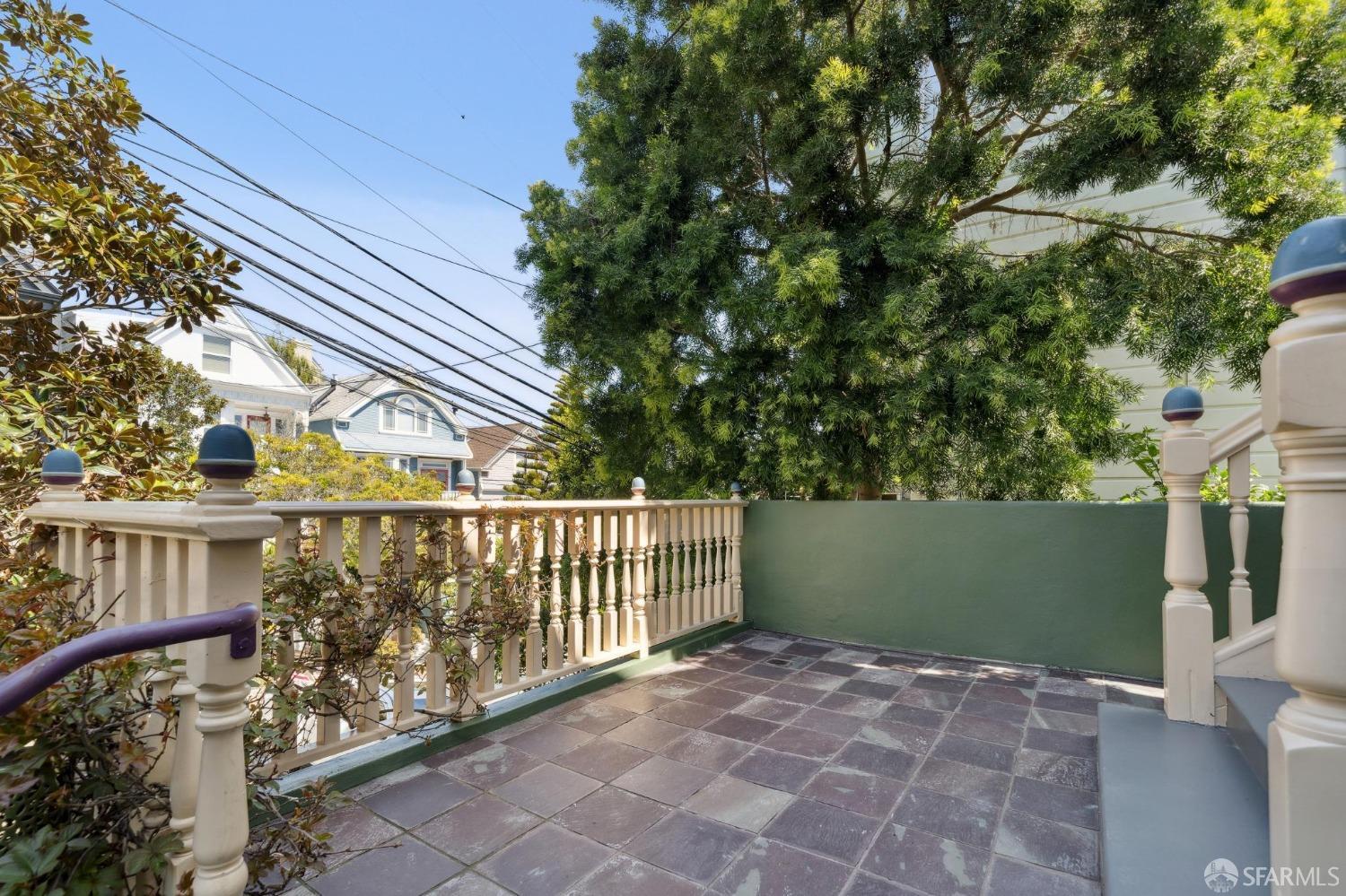 Detail Gallery Image 56 of 72 For 3919 22nd St, San Francisco,  CA 94114 - 4 Beds | 4 Baths