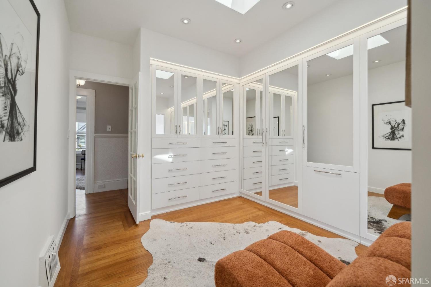 Detail Gallery Image 46 of 72 For 3919 22nd St, San Francisco,  CA 94114 - 4 Beds | 4 Baths