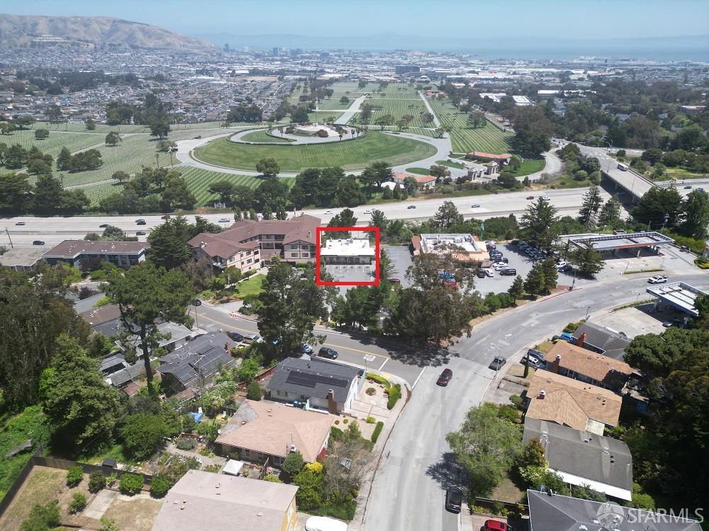 Detail Gallery Image 7 of 10 For 2020 Rollingwood Dr, San Bruno,  CA 94066 - – Beds | – Baths
