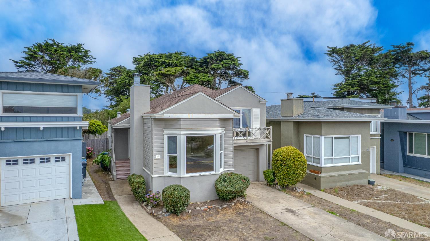 Detail Gallery Image 2 of 35 For 396 Northgate Dr, Daly City,  CA 94015 - 2 Beds | 1 Baths