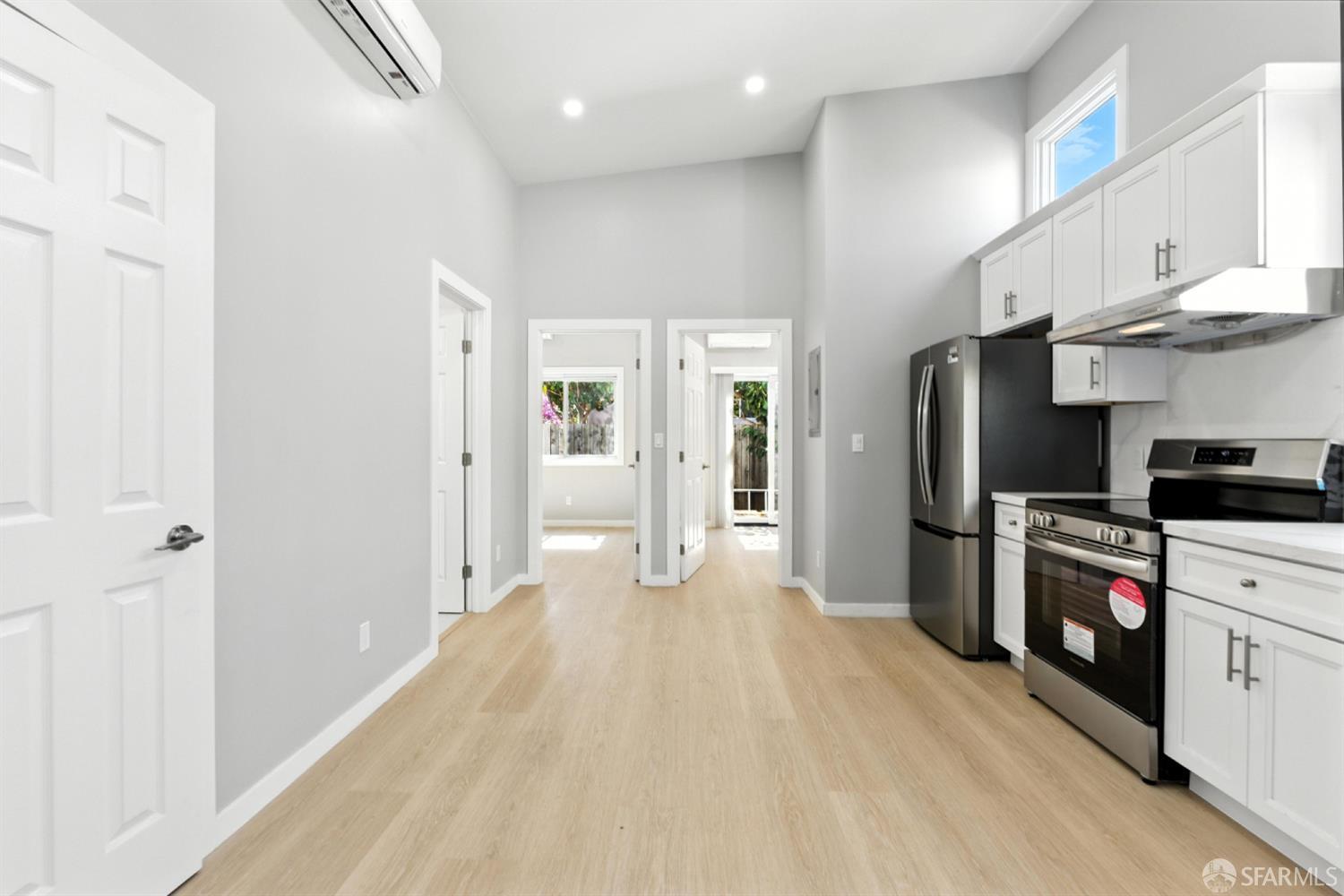 Detail Gallery Image 32 of 49 For 606 Masonic Ave, Albany,  CA 94706 - 4 Beds | 2/1 Baths