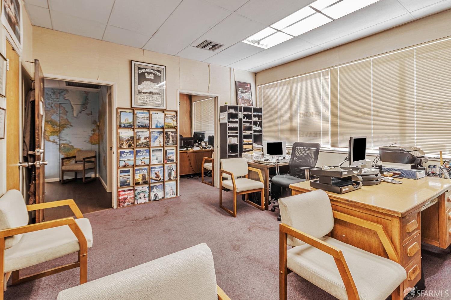 Detail Gallery Image 9 of 23 For 3450 Lakeshore Ave, Oakland,  CA 94610 - – Beds | – Baths