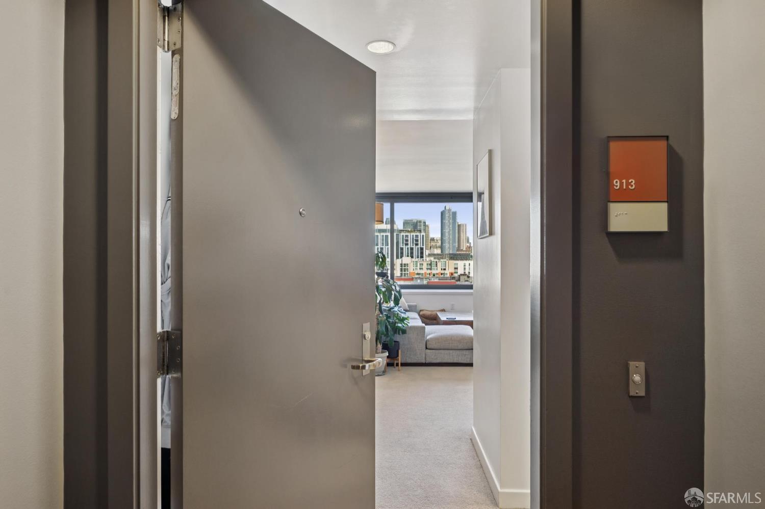 Detail Gallery Image 2 of 49 For 260 King St #913,  San Francisco,  CA 94107 - 1 Beds | 1 Baths