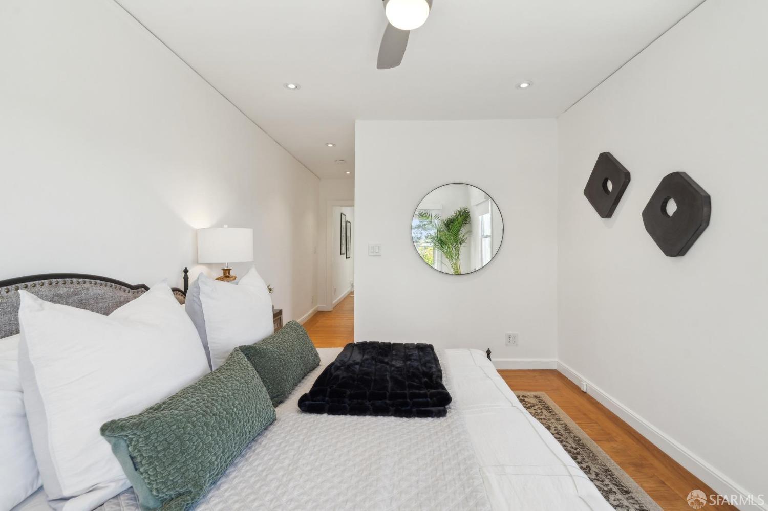 Detail Gallery Image 45 of 72 For 3919 22nd St, San Francisco,  CA 94114 - 4 Beds | 4 Baths