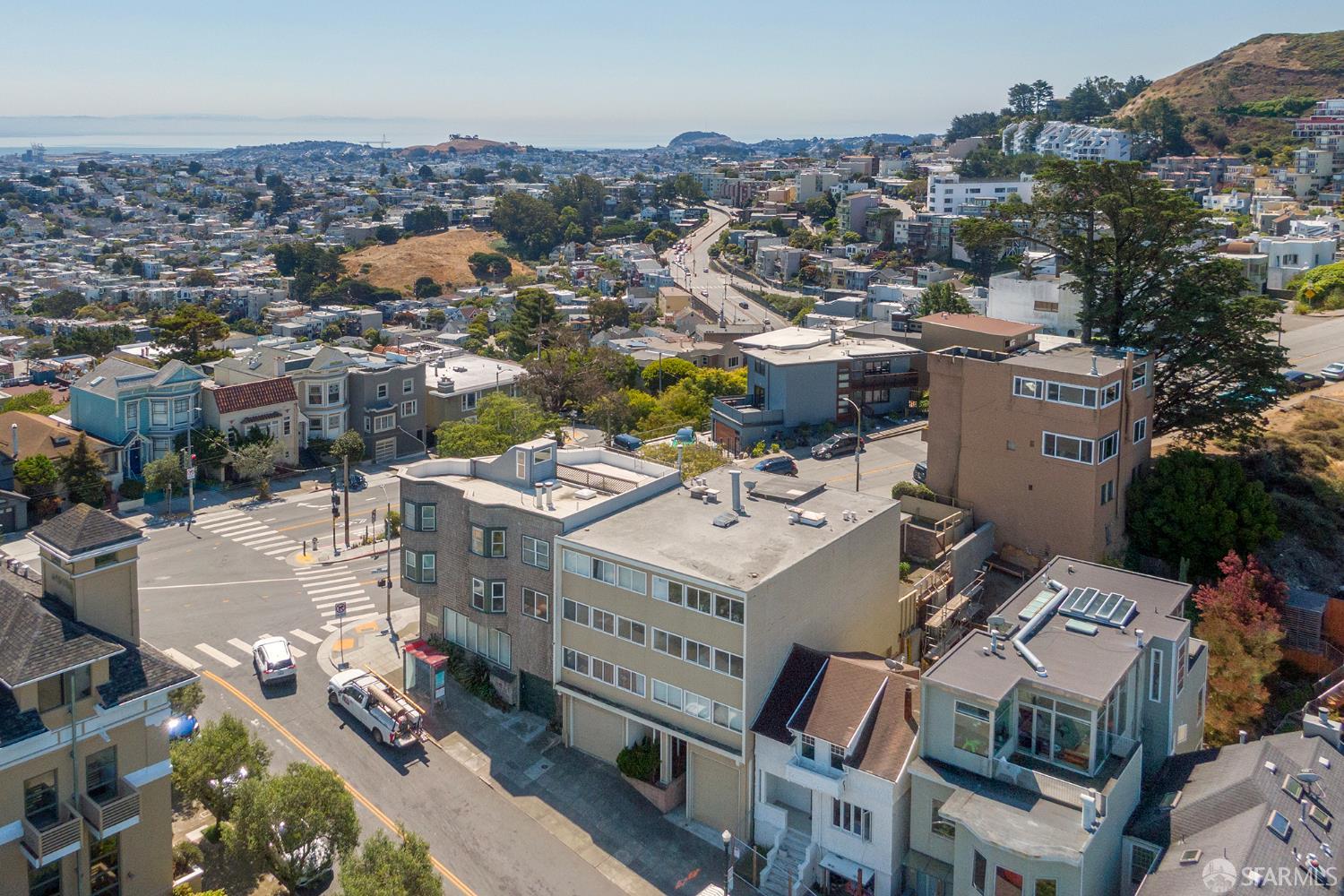 Detail Gallery Image 11 of 13 For 22 Twin Peaks Blvd, San Francisco,  CA 94114 - – Beds | – Baths