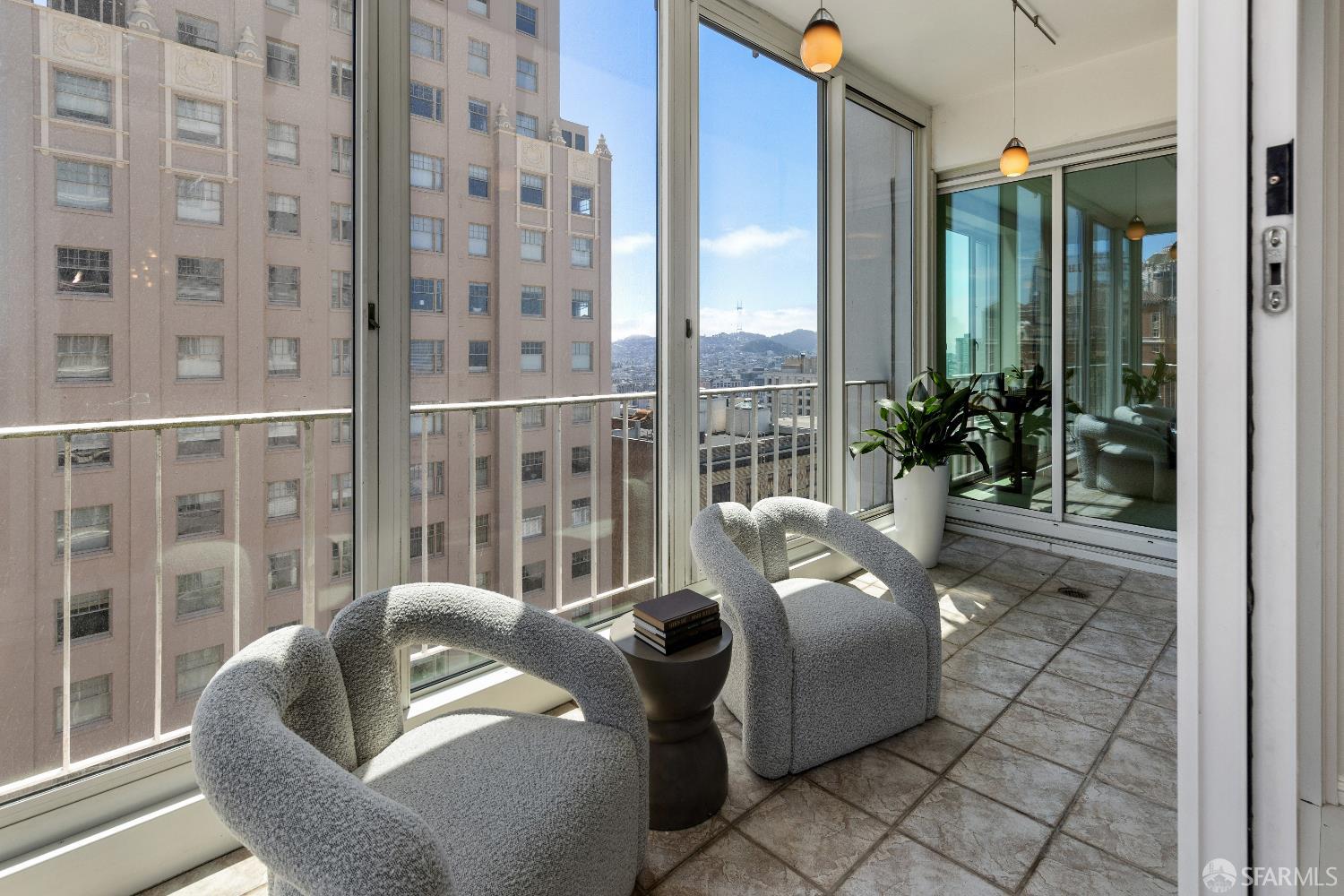 Detail Gallery Image 12 of 37 For 1200 California St 9c,  San Francisco,  CA 94109 - 3 Beds | 3 Baths