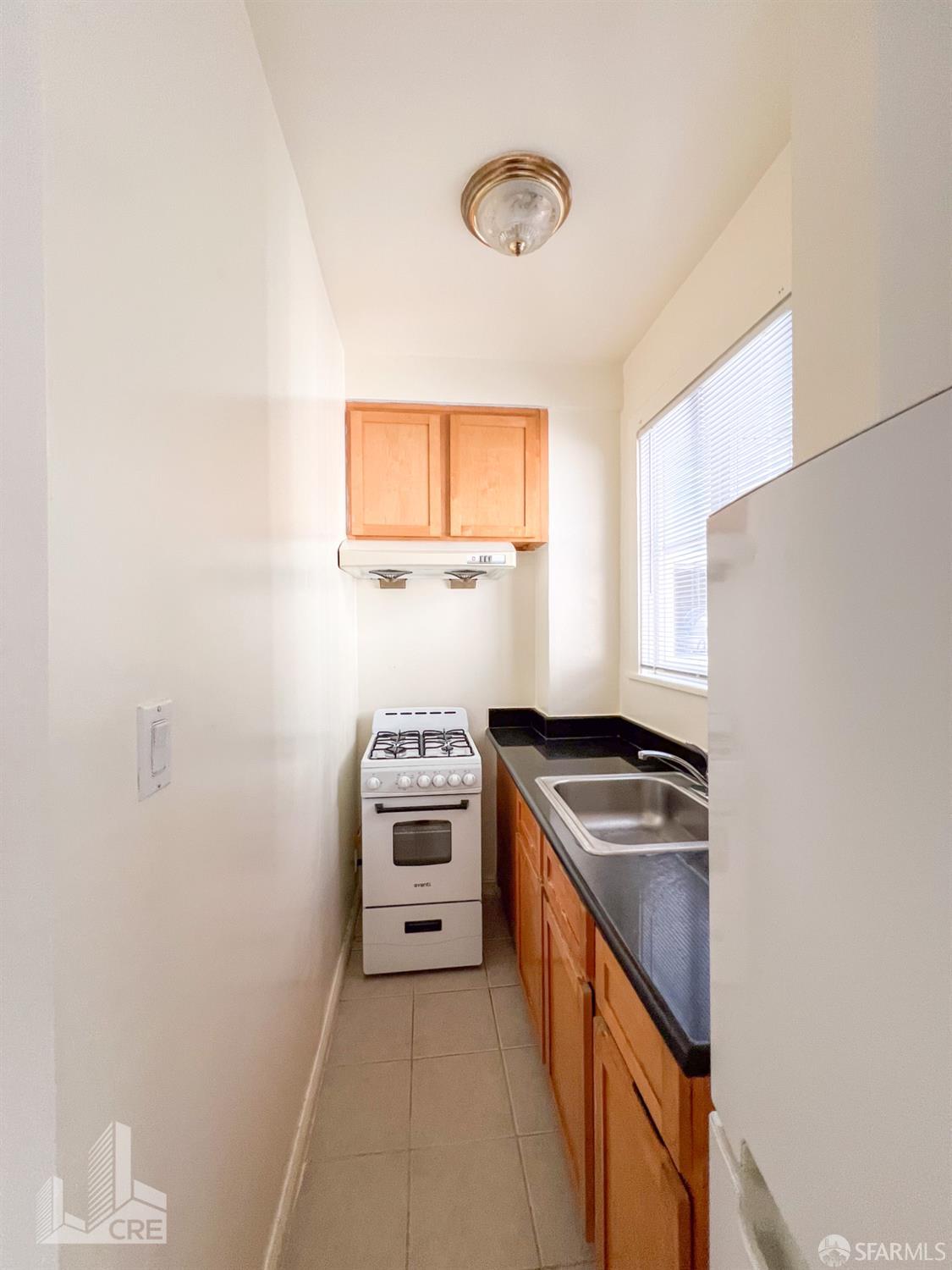 Detail Gallery Image 6 of 8 For 826 Jackson St, San Francisco,  CA 94133 - – Beds | – Baths