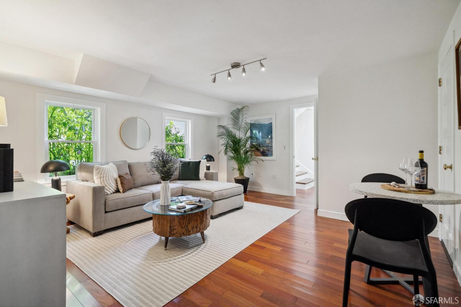 Detail Gallery Image 52 of 72 For 3919 22nd St, San Francisco,  CA 94114 - 4 Beds | 4 Baths
