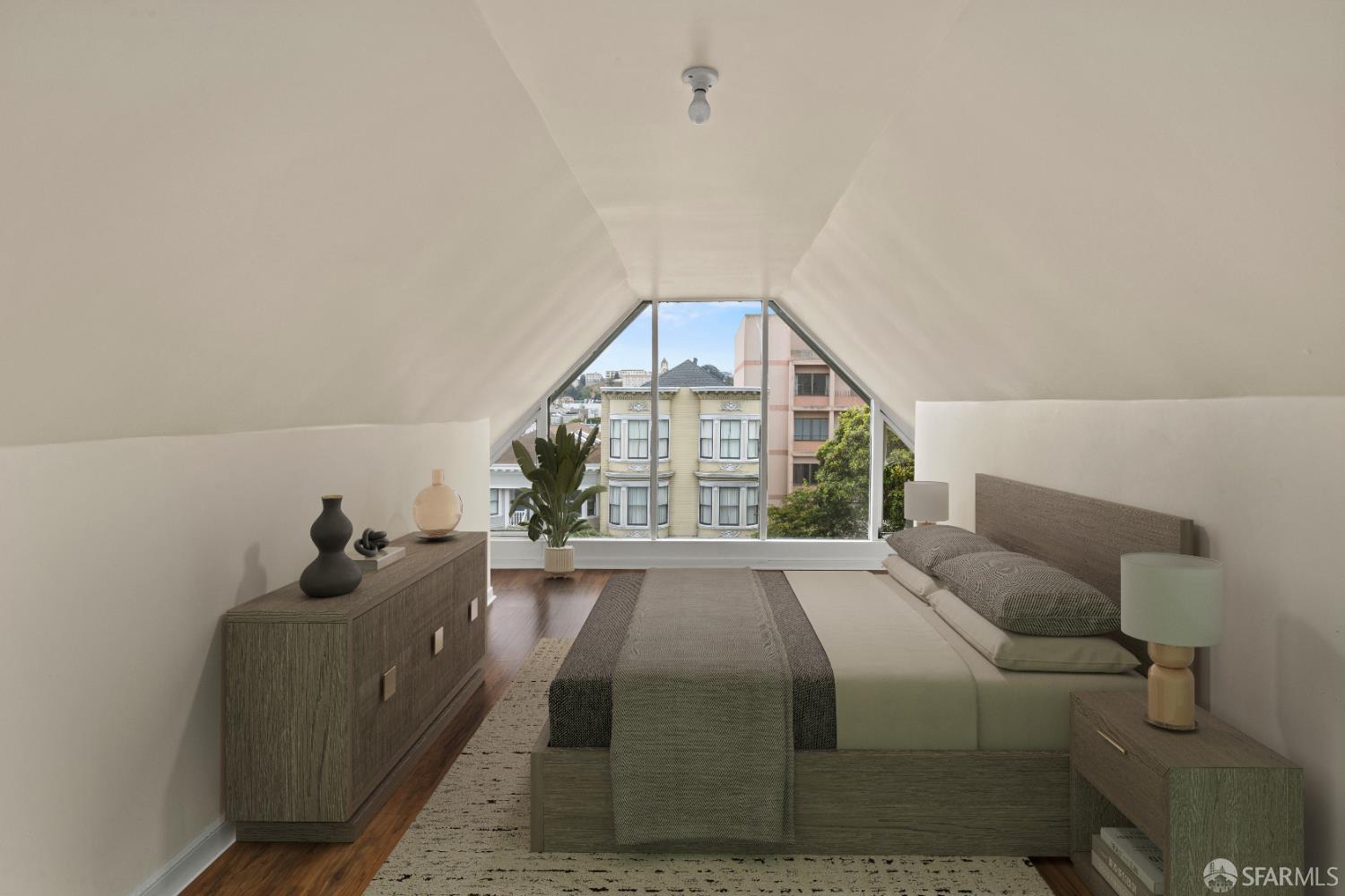 Detail Gallery Image 12 of 14 For 3740 Sacramento St, San Francisco,  CA 94118 - 5 Beds | 1/1 Baths